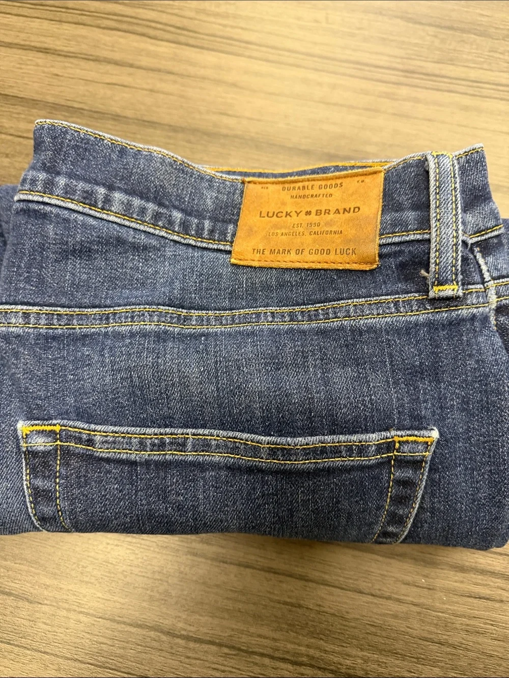 Men's Classic Blue Jeans - Comfortable Everyday Fit